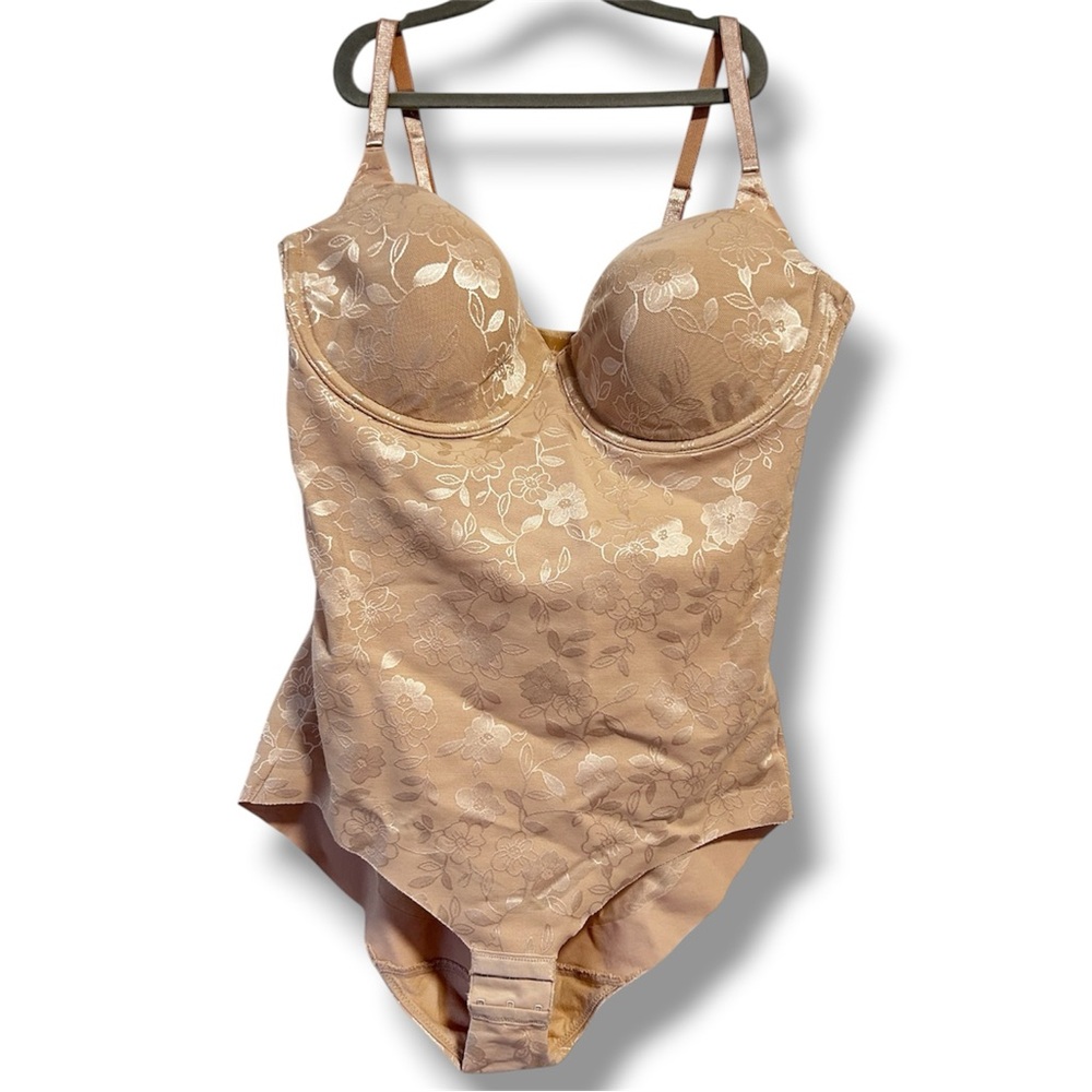 Bali Bodysuit Body Shaper Floral Lace Nude Underwire Cups Women’s 38G Lingerie